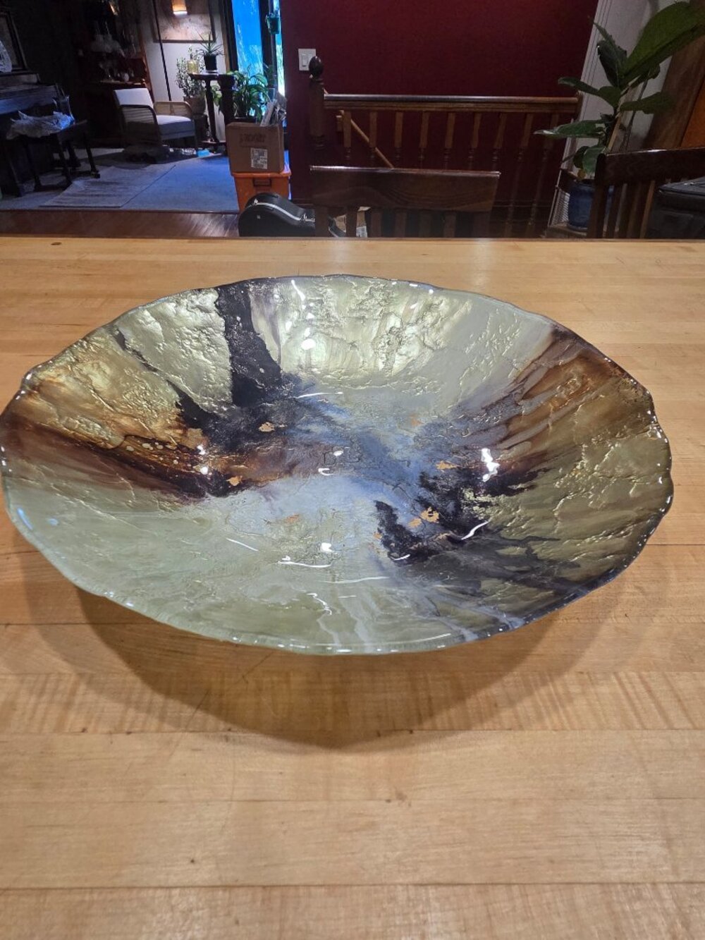 Tozai Home Two's Company Nuit d'Or Gold and Black Art Glass Platter Bowl